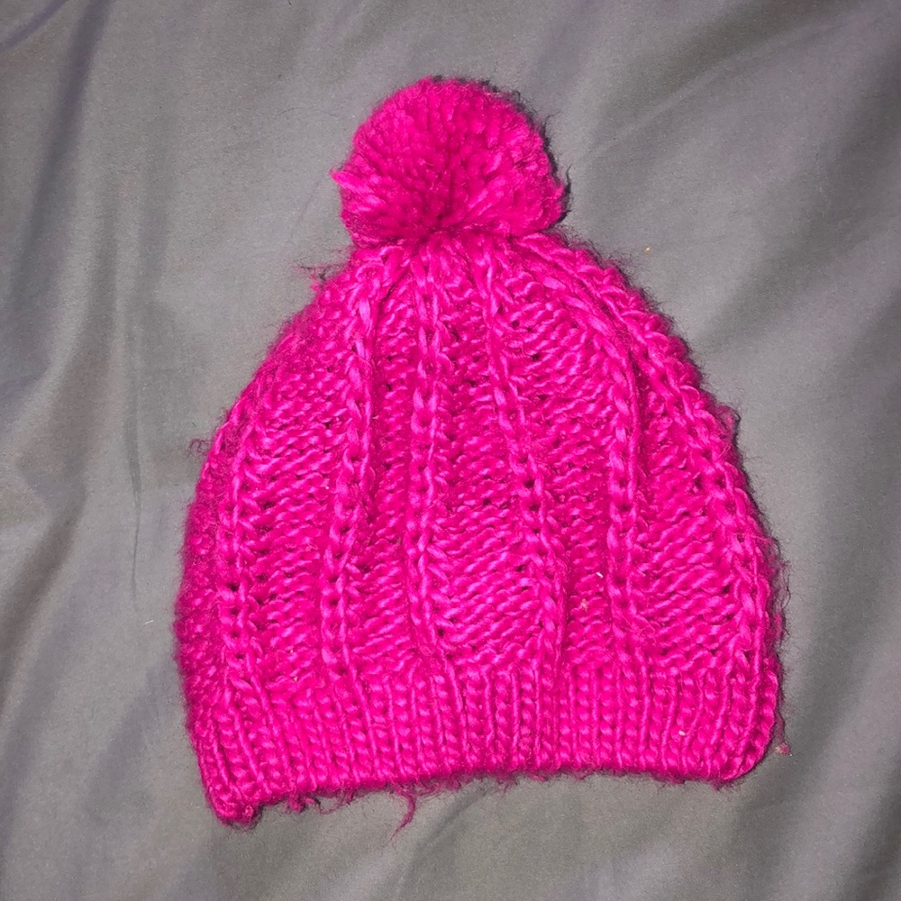 pink beanie - Picture 1 of 2